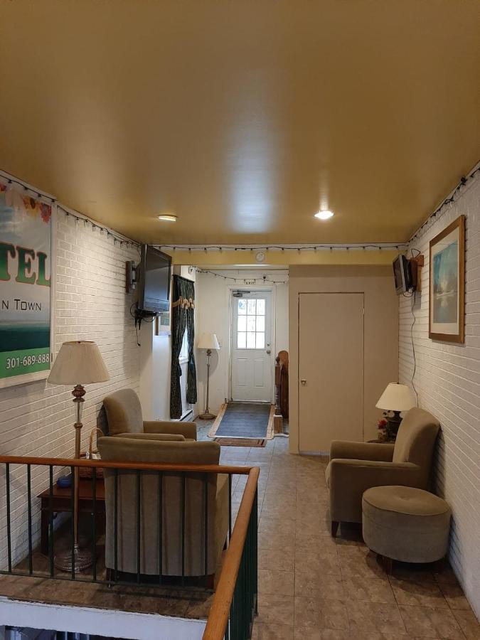 Clarysville Motel Frostburg Eksteriør billede